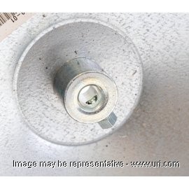 702411901 product photo Image 2 M